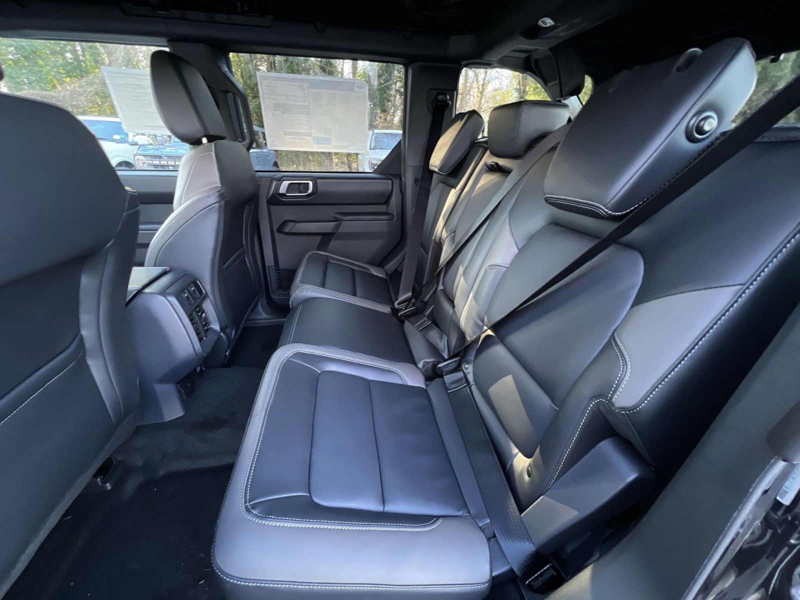 New 2025 Ford Bronco Outer Banks image 24