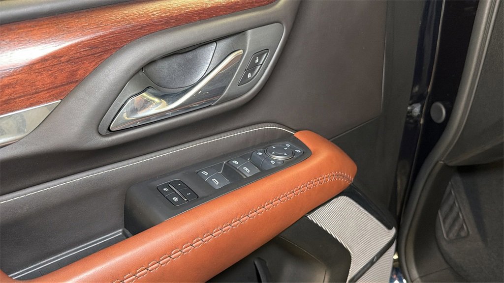 Used 2024 GMC Yukon Denali Ultimate image 29