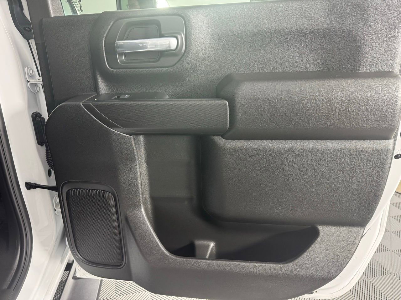 Used 2024 Chevrolet Silverado 2500 Custom w/ Custom Convenience Package image 20