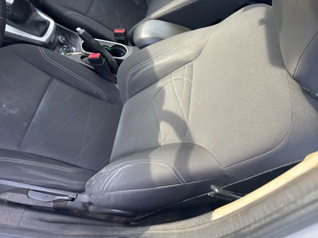 Used 2015 Ford Fiesta SE FWD image 11