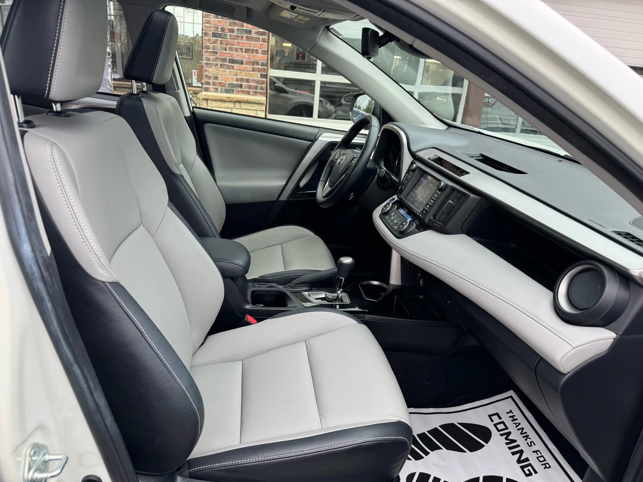 Used 2017 Toyota RAV4 Limited w/ Advanced Technology Package image 43