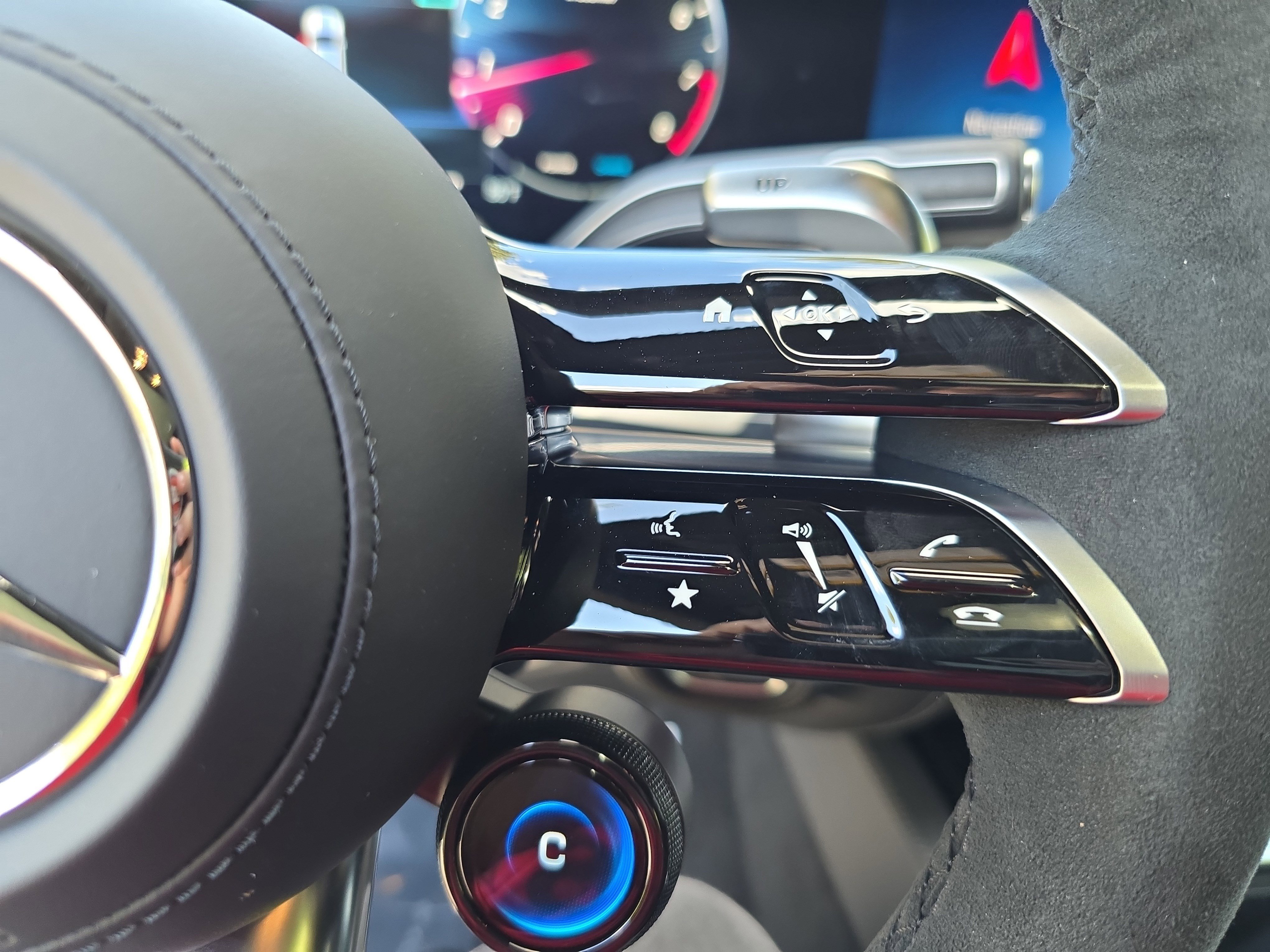 New 2026 Mercedes-Benz GLS 63 AMG 4MATIC image 19