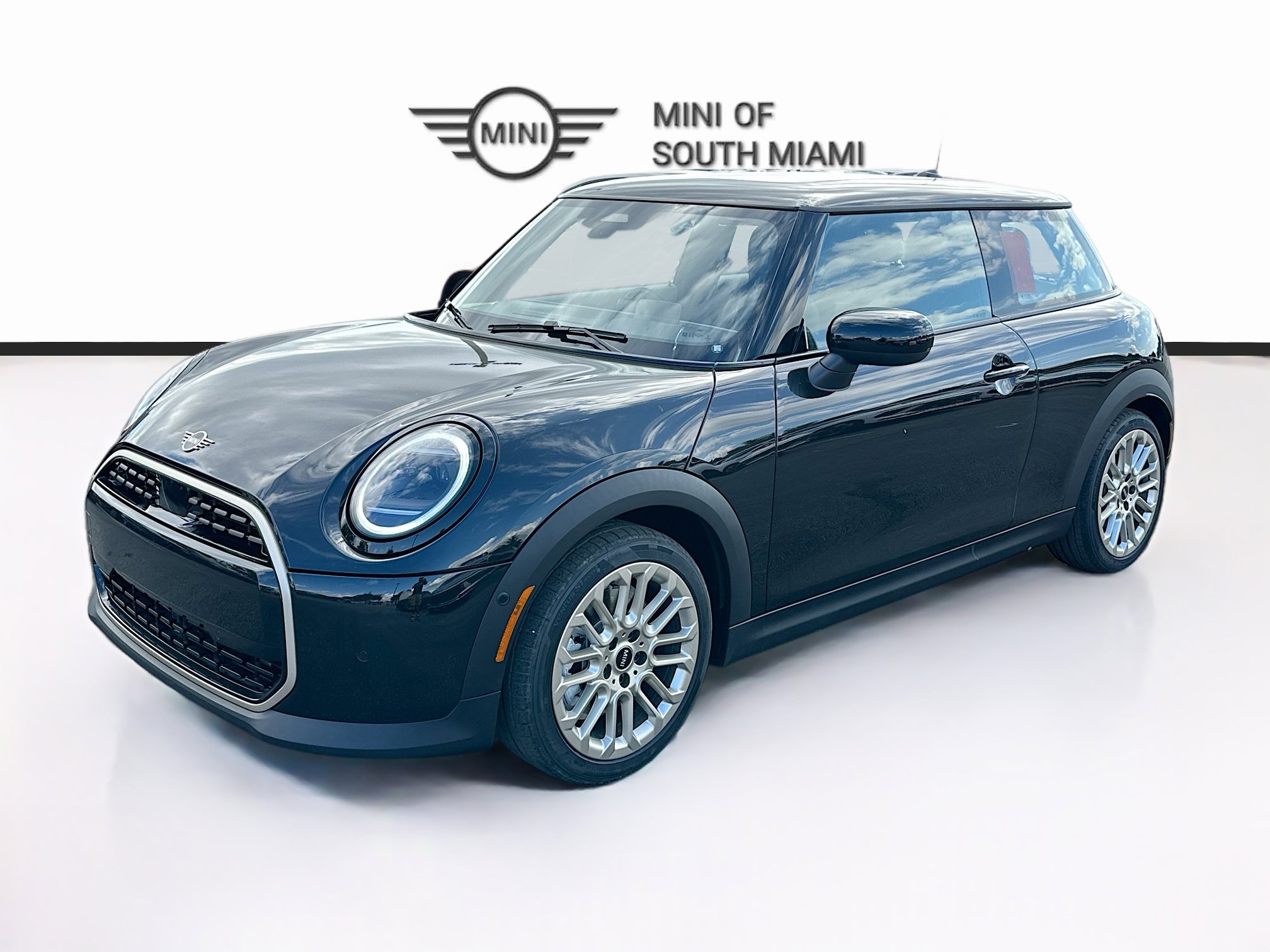 New 2026 MINI Cooper 2-Door Hardtop FWD image 3