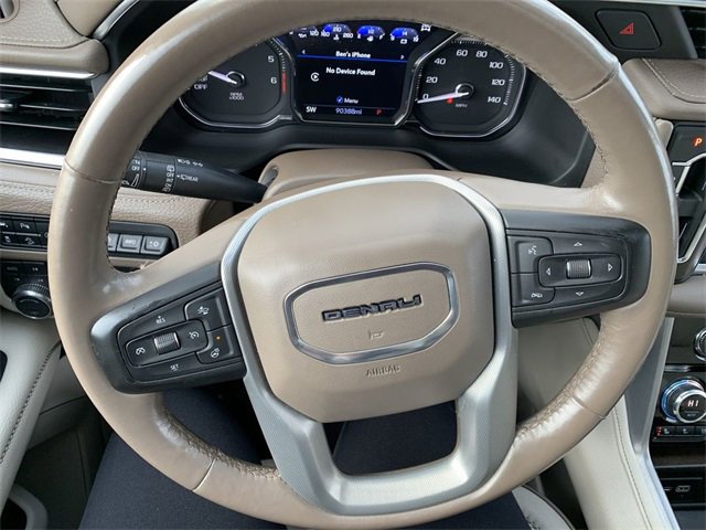 Used 2021 GMC Yukon XL Denali w/ Denali Premium Package image 19