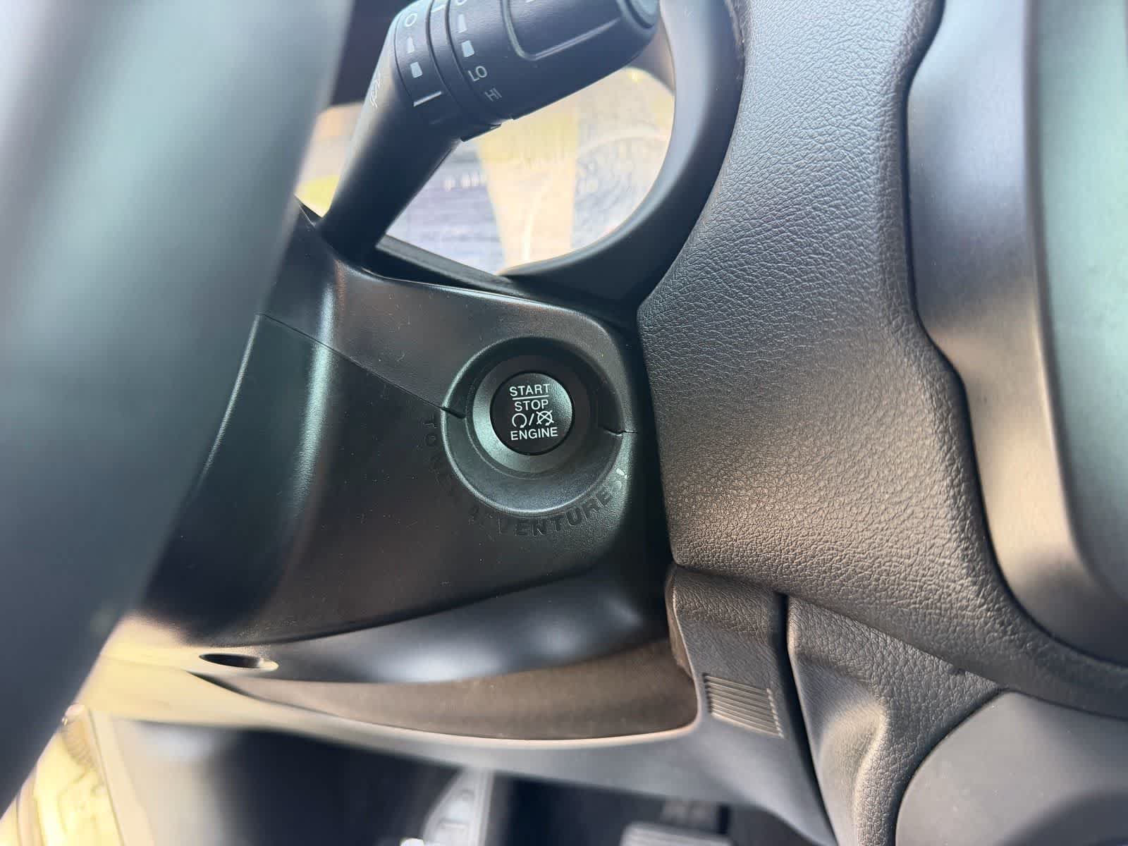 Used 2019 Jeep Renegade Latitude w/ Popular Equipment Group AWD/4WD image 32