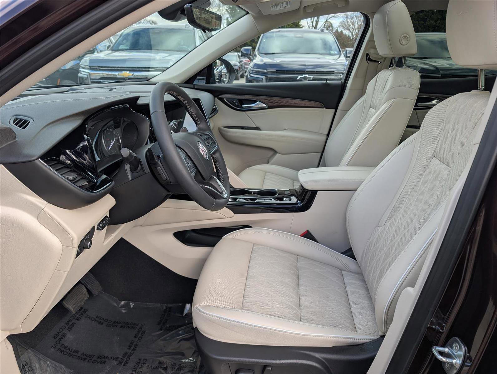 Used 2023 Buick Envision Avenir image 18