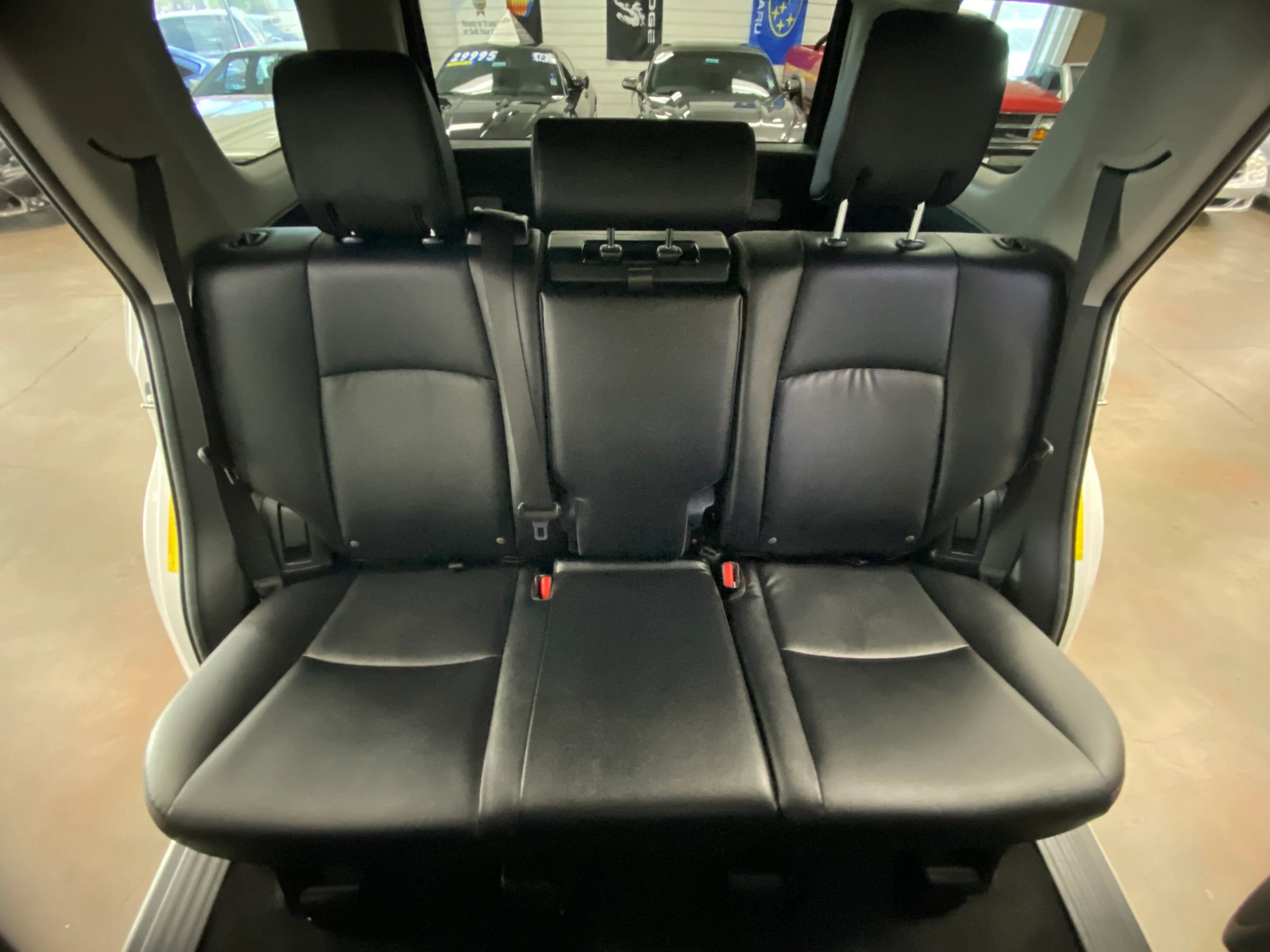 Used 2024 Toyota 4Runner TRD Off-Road Premium image 12