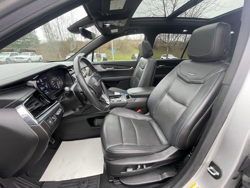 Used 2020 Cadillac XT6 Premium Luxury image 33