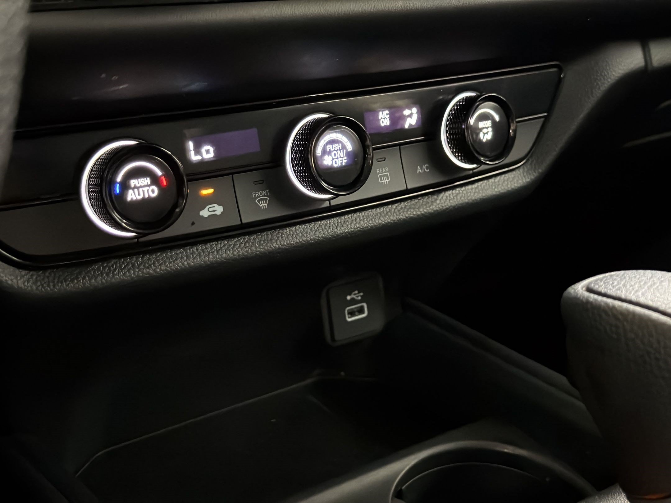 Certified 2025 Honda HR-V LX image 18