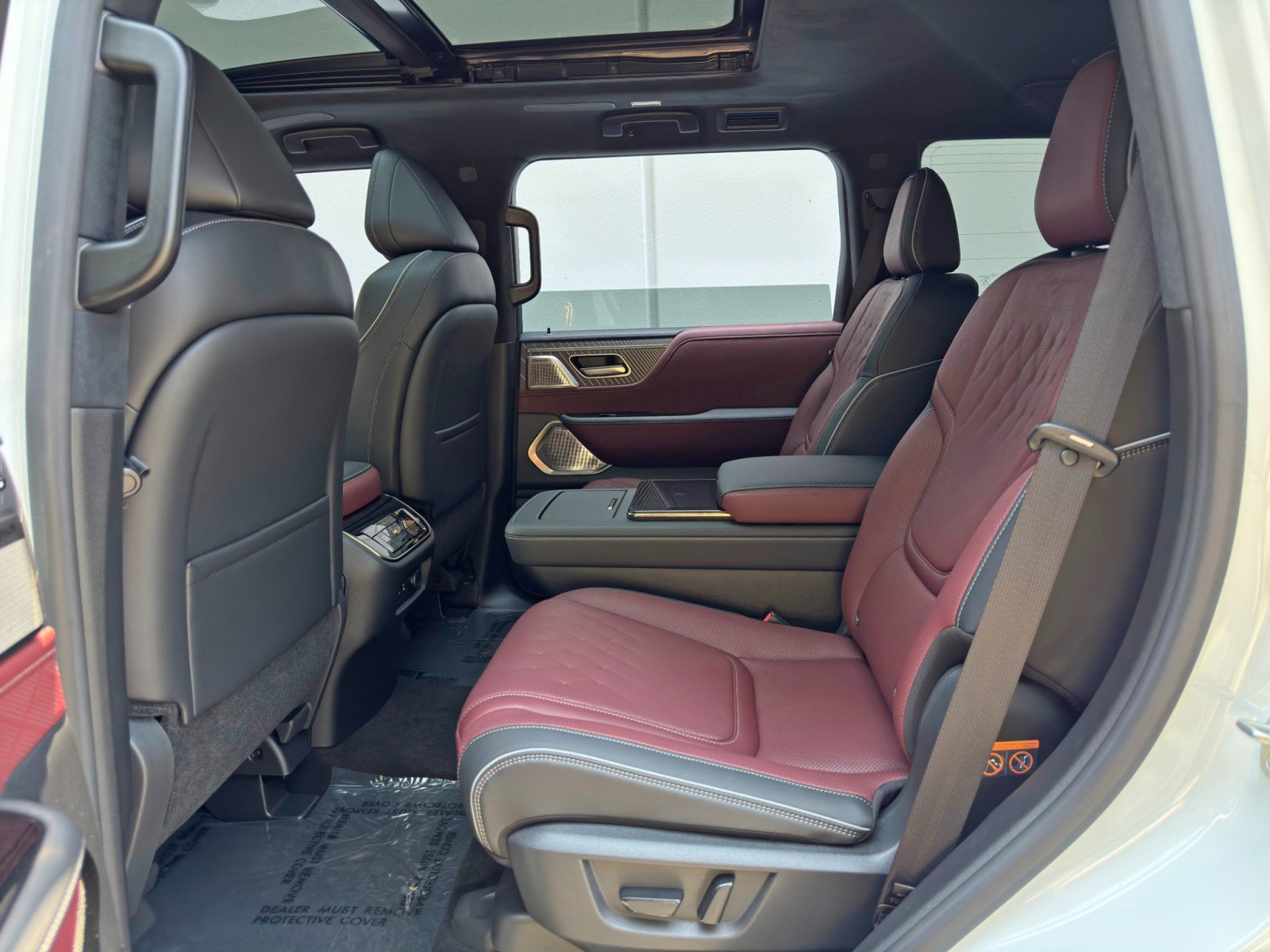 Used 2026 INFINITI QX80 Autograph w/ Premium Cargo Package AWD/4WD image 56