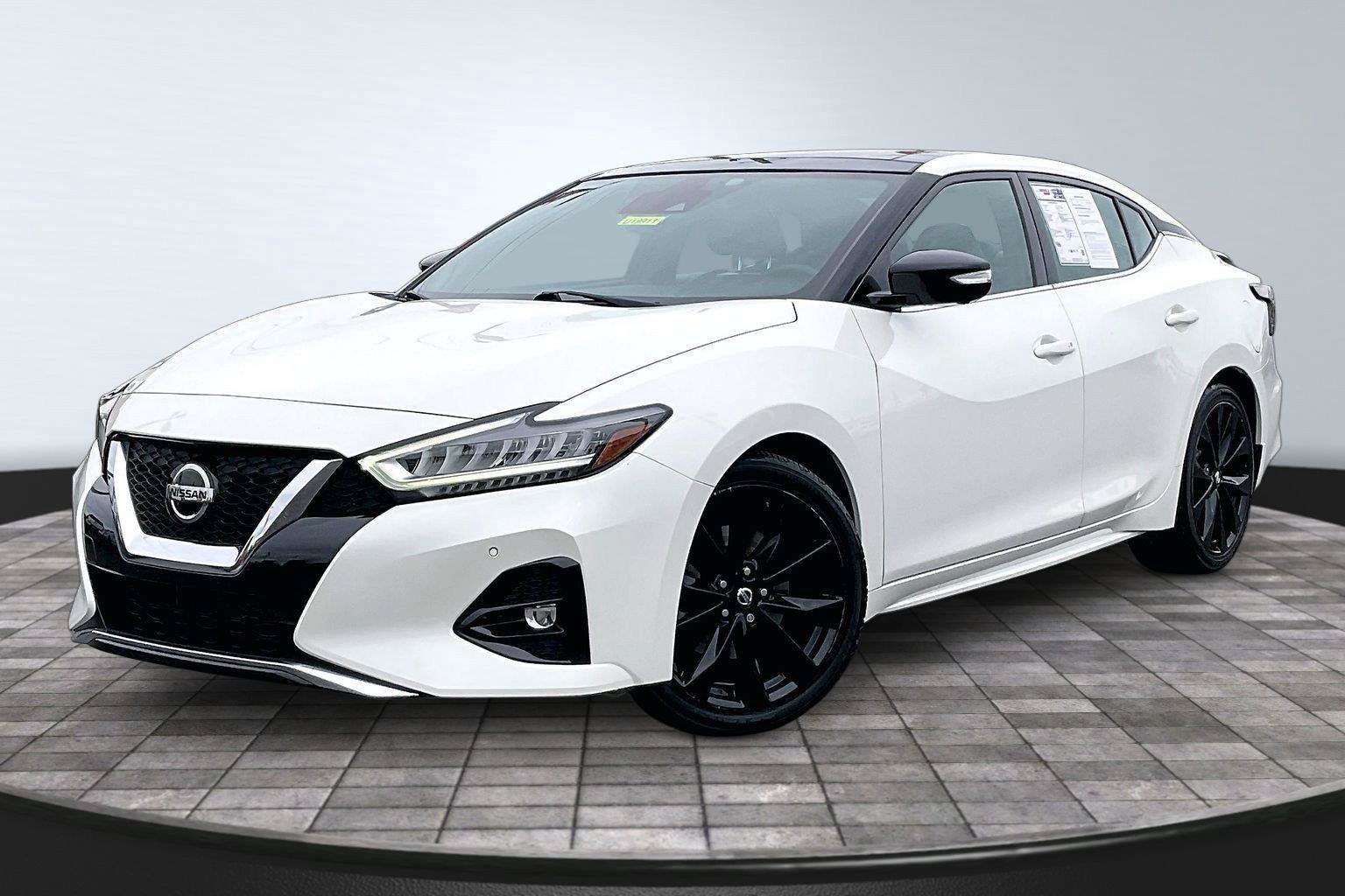 Certified 2020 Nissan Maxima SR w/ Sport Mat Group FWD image 13