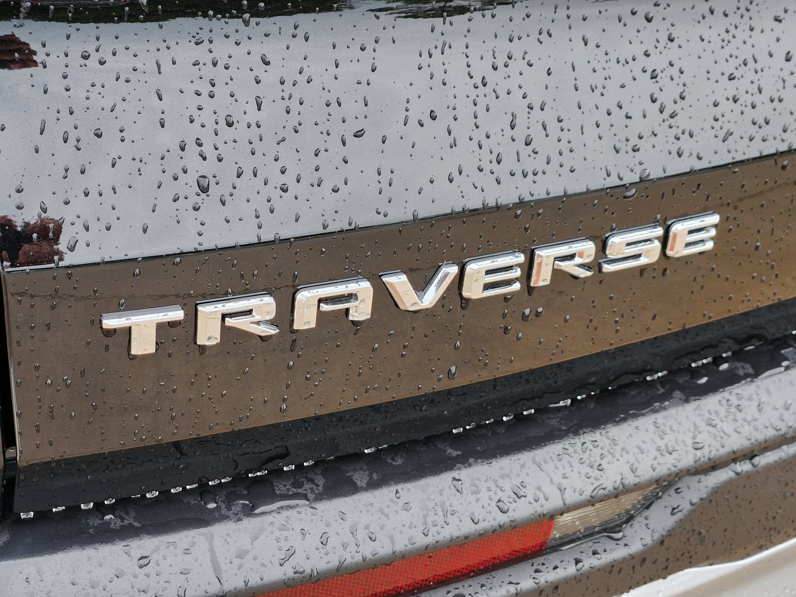 New 2026 Chevrolet Traverse LT w/ Sun and Wheel Package FWD image 12