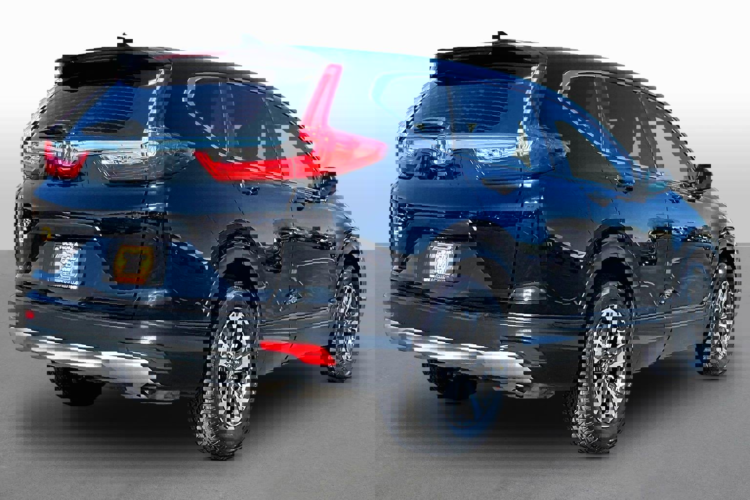 Used 2019 Honda CR-V LX image 2