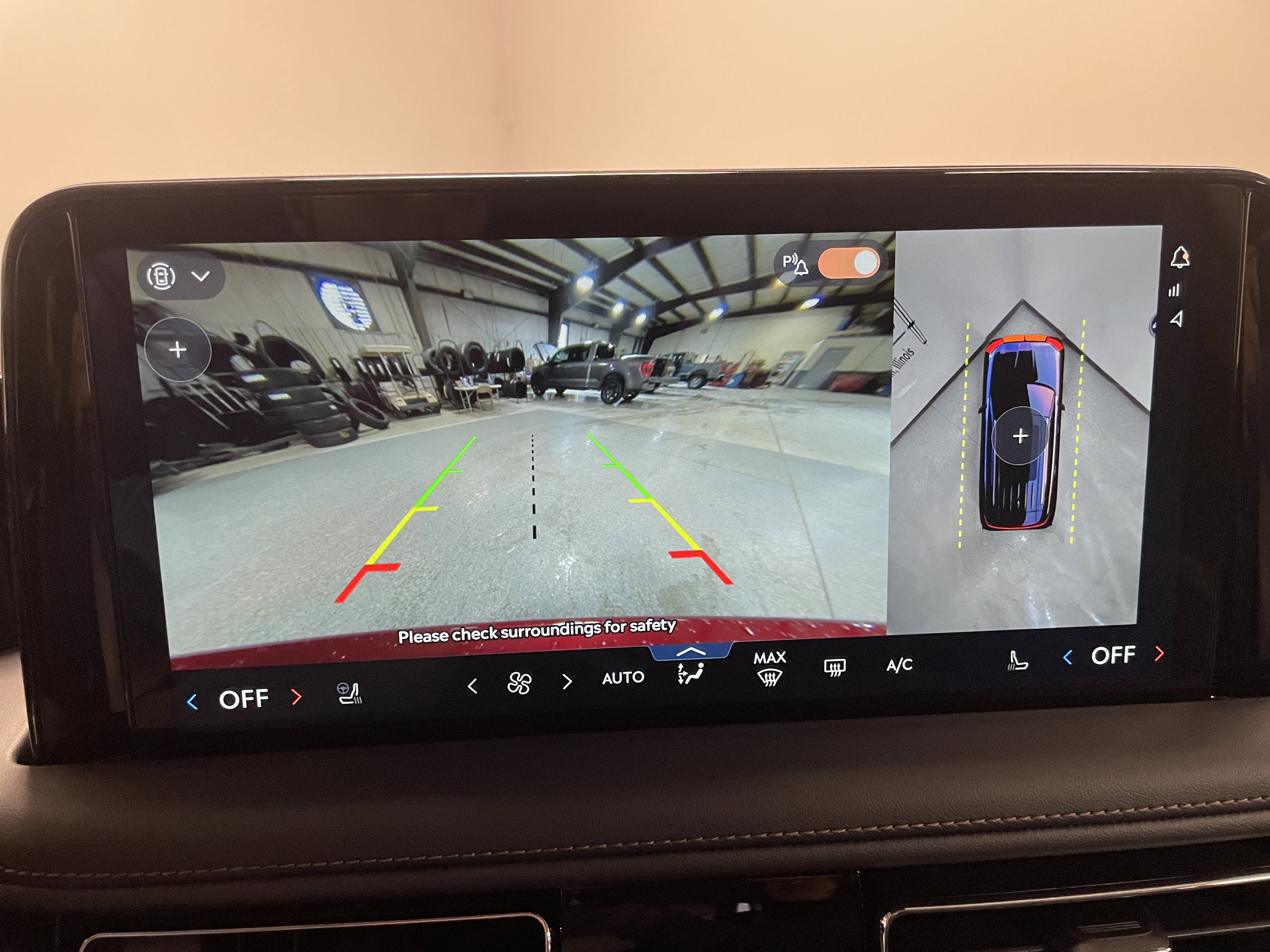 New 2025 Lincoln Aviator Reserve w/ Luxury Package image 13