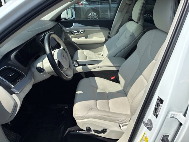 Certified 2024 Volvo XC90 B5 Core w/ Protection Package Premier AWD/4WD image 20