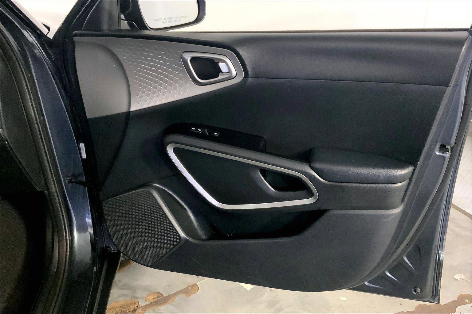 Certified 2023 Kia Soul S FWD image 25