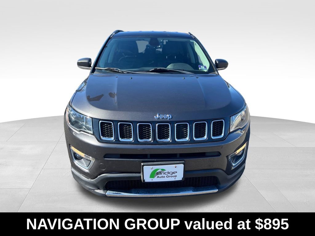 Used 2017 Jeep Compass Limited w/ Navigation Group image 2