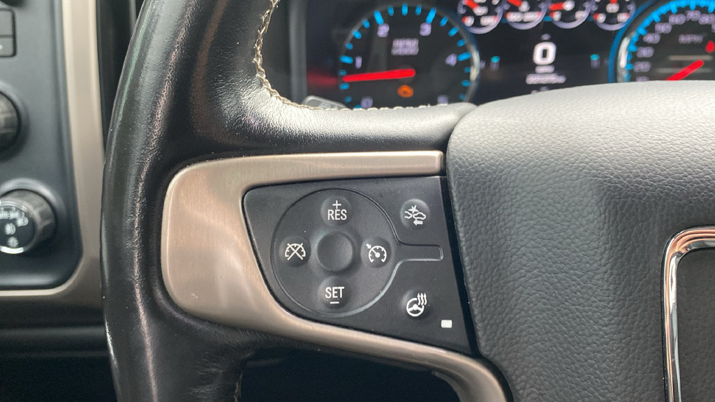 Used 2019 GMC Sierra 2500 Denali w/ Duramax Plus Package AWD/4WD image 22