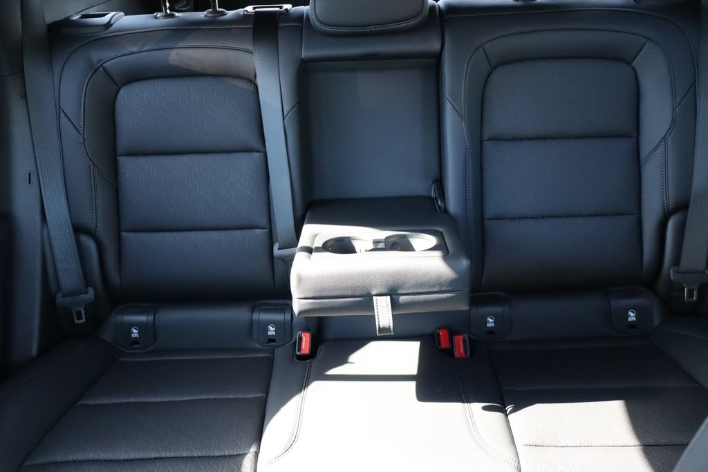 New 2026 Chevrolet Equinox LT w/ Convenience Package II FWD image 35