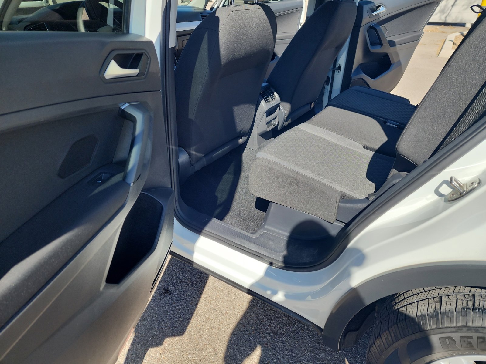 Used 2019 Volkswagen Tiguan S w/ Driver Assistance Package image 17