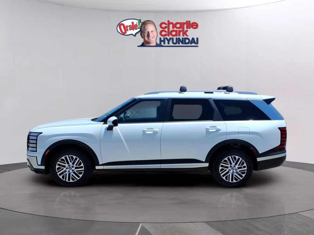 New 2026 Hyundai Palisade SEL FWD image 2