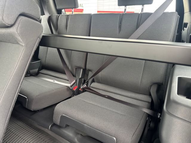 New 2026 Toyota 4Runner SR5 AWD/4WD image 13