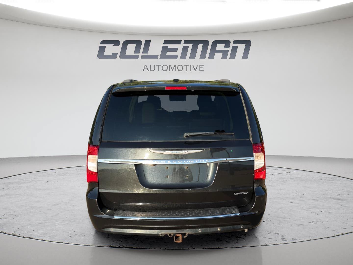 Used 2015 Chrysler Town & Country Limited Platinum w/ Trailer Tow Group FWD image 24