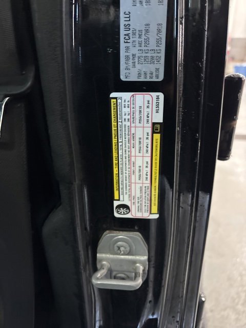 Used 2017 Jeep Wrangler Unlimited Sahara image 29