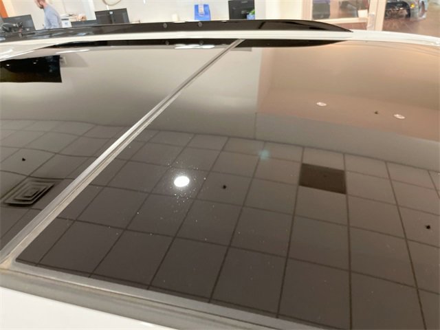 Certified 2023 Cadillac XT6 Sport w/ Technology Package image 12