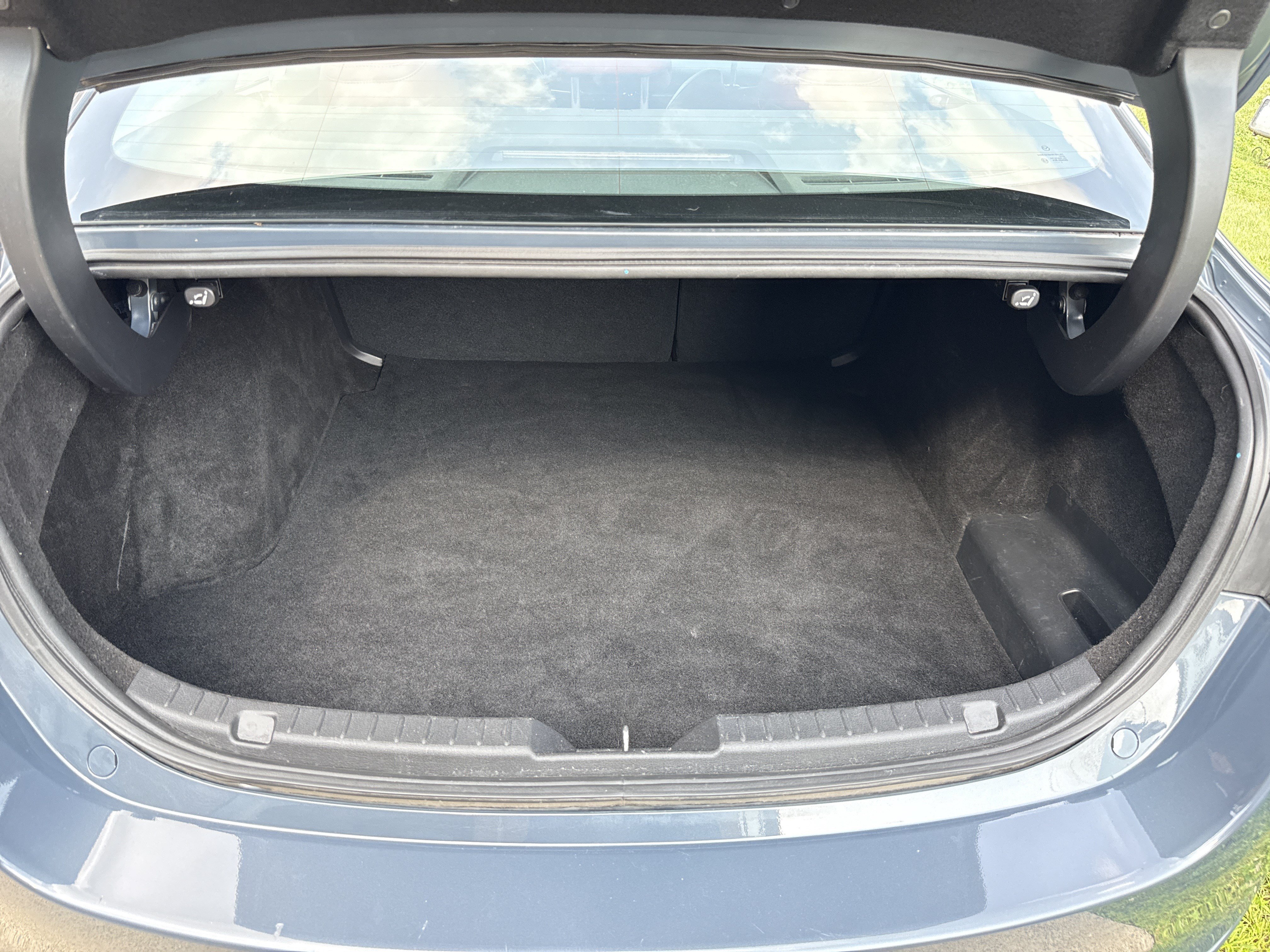 Used 2023 MAZDA MAZDA3 s AWD/4WD image 5