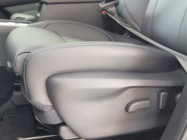 New 2025 Subaru Ascent Limited image 18