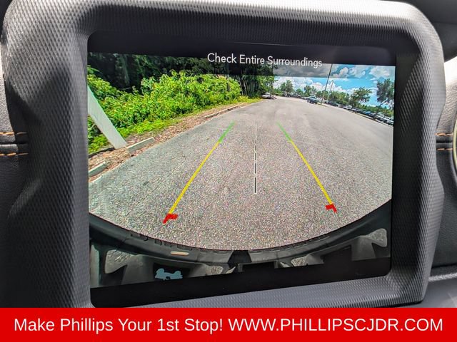 Used 2021 Jeep Wrangler Unlimited Sahara AWD/4WD image 19
