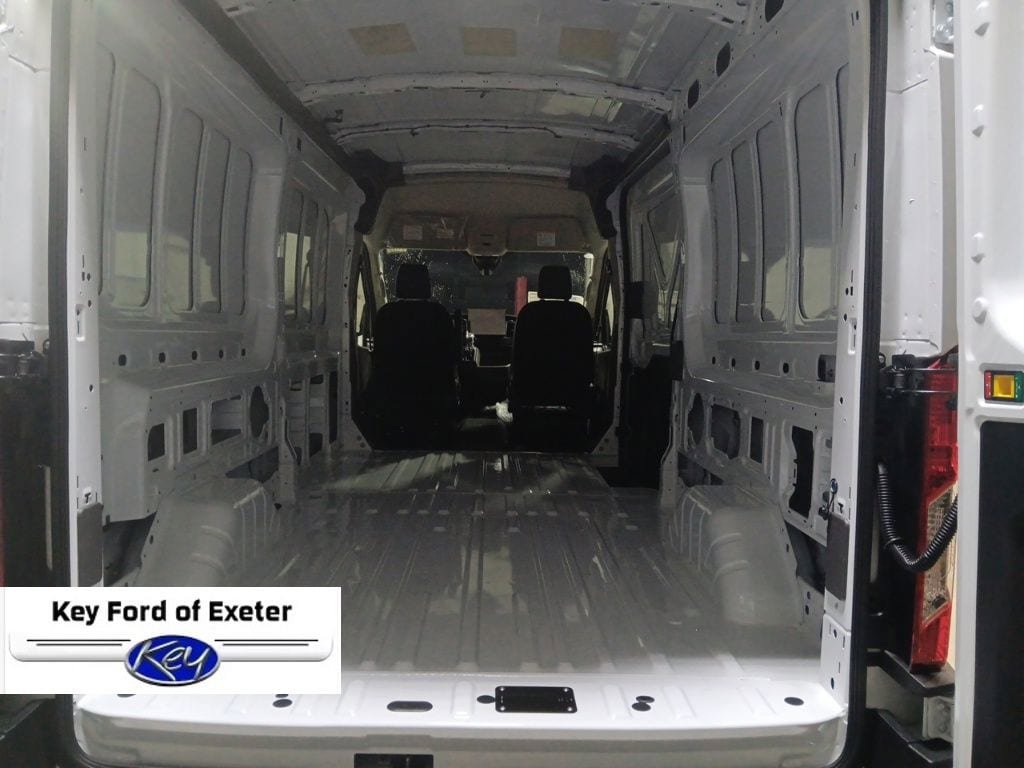 New 2026 Ford Transit 250 148 Medium Roof RWD image 13