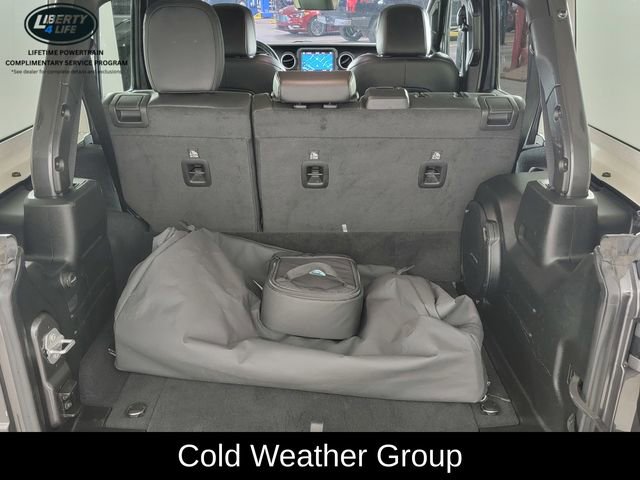 Used 2023 Jeep Wrangler Unlimited Sahara w/ Cold Weather Group AWD/4WD image 15