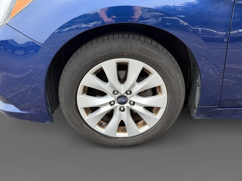 Used 2015 Subaru Legacy 2.5i Premium AWD/4WD image 14