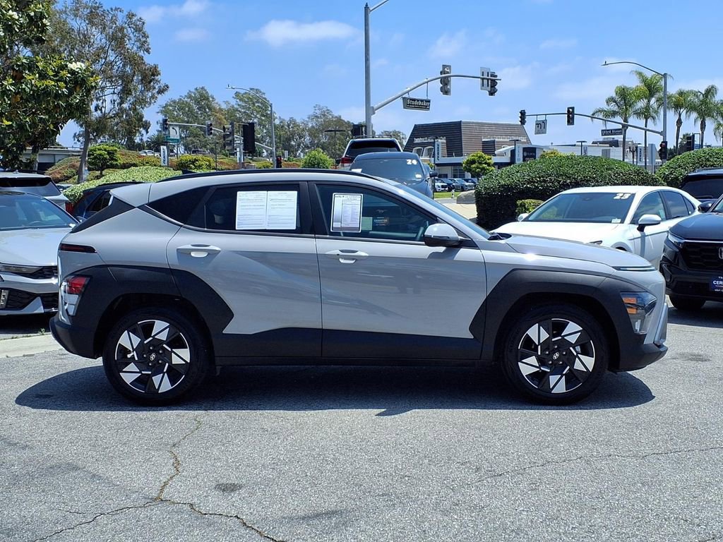 Used 2025 Hyundai Kona SEL FWD image 6