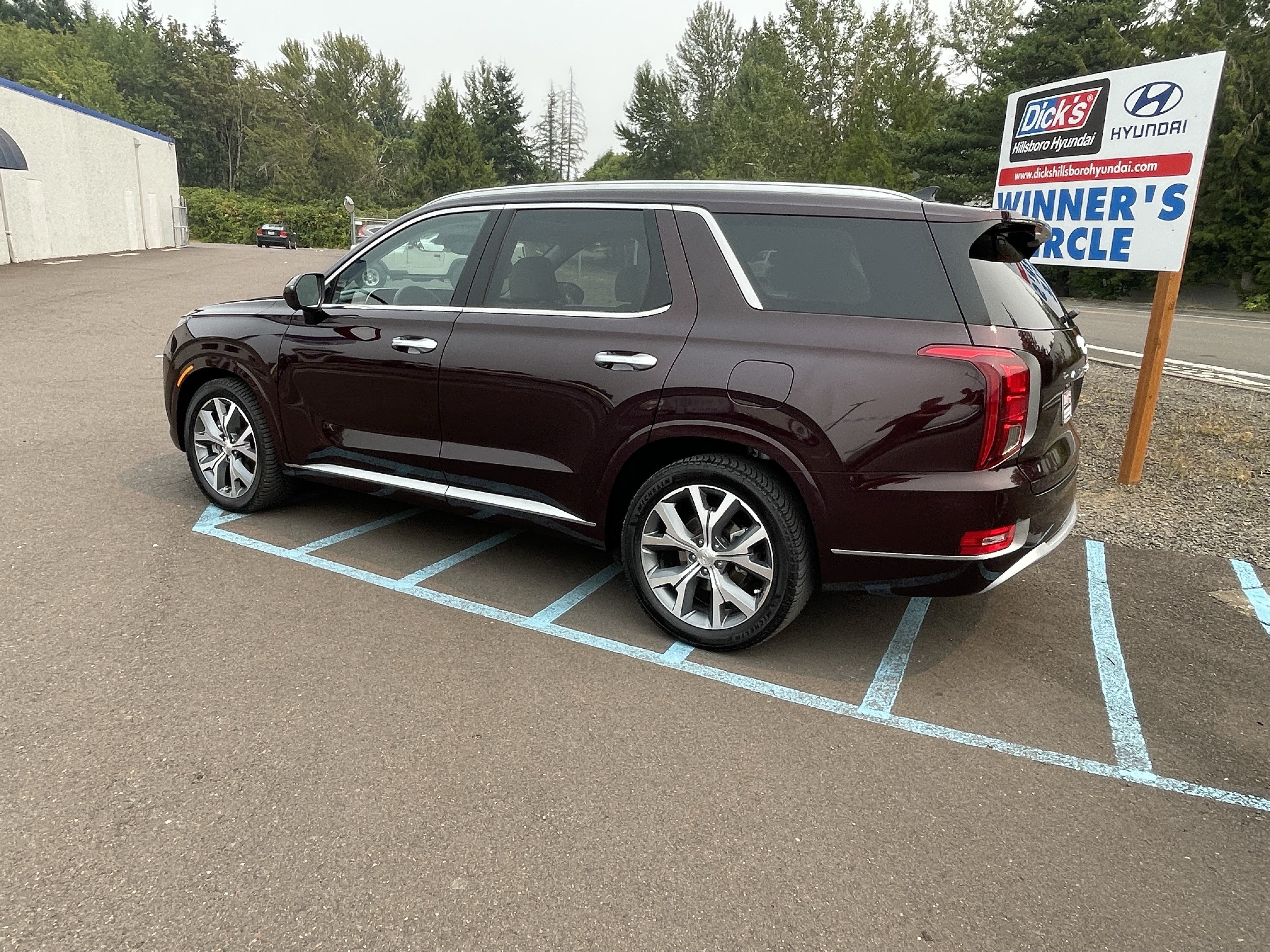 Used 2021 Hyundai Palisade Limited AWD/4WD image 3