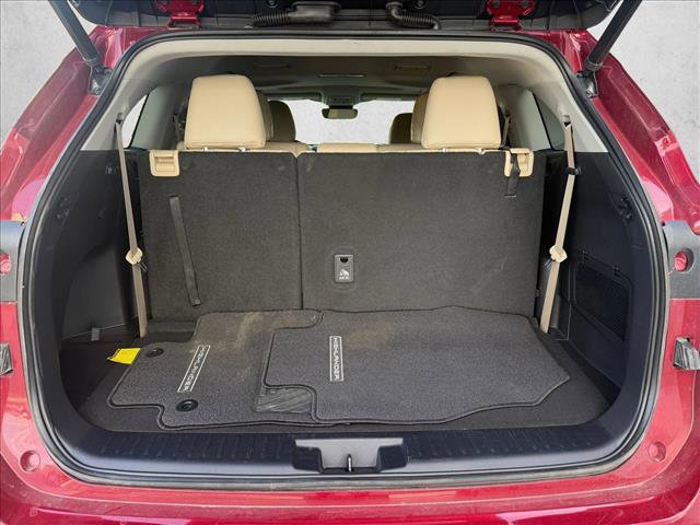 Used 2022 Toyota Highlander XLE FWD image 28