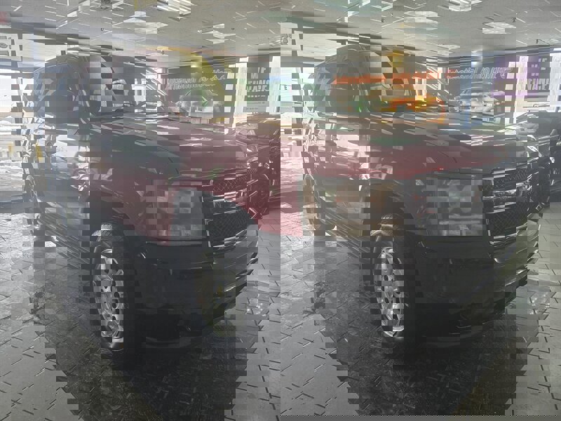 Used 2009 Chevrolet Tahoe 4WD image 3