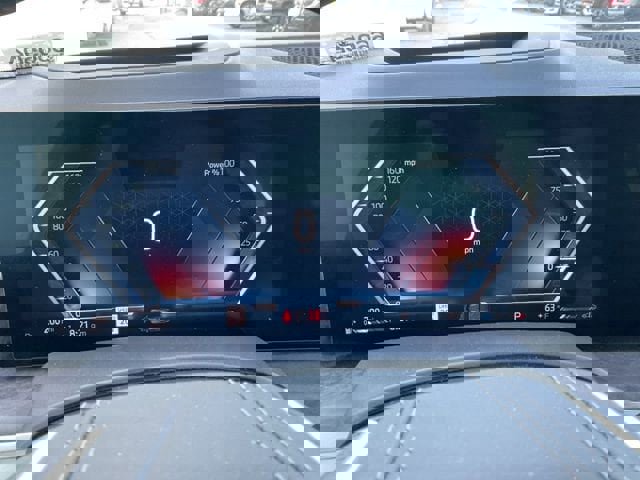 Used 2024 BMW X7 xDrive40i image 37