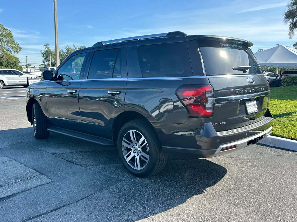 Used 2024 Ford Expedition Limited RWD image 7