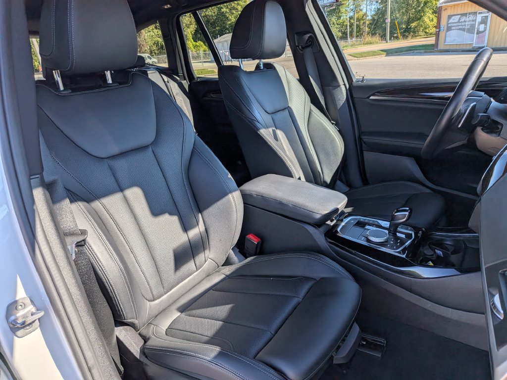 Used 2024 BMW X3 xDrive30i AWD/4WD image 23