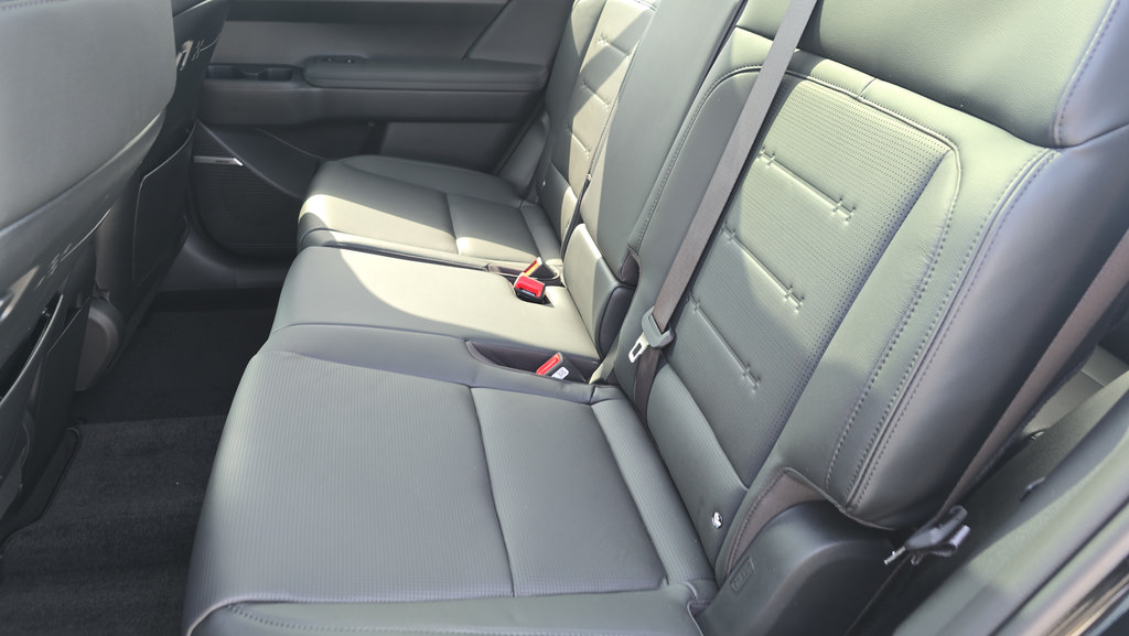New 2026 Hyundai Santa Fe Limited AWD/4WD image 27