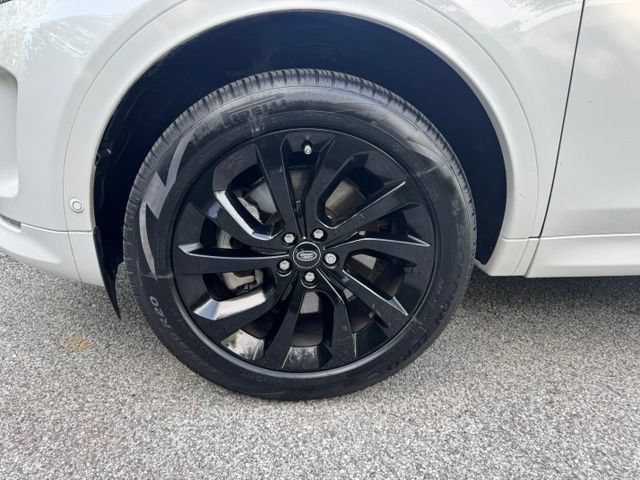 Certified 2025 Land Rover Discovery Sport S AWD/4WD image 2