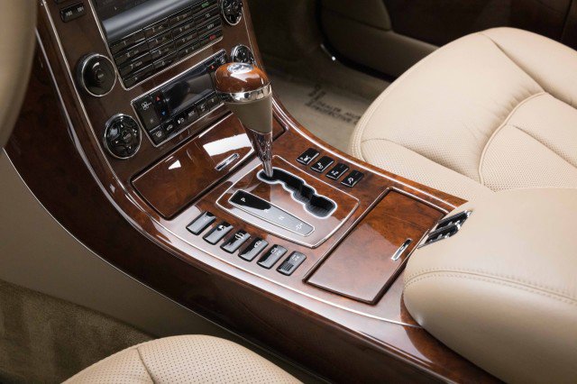 Used 2012 Maybach 62 image 18