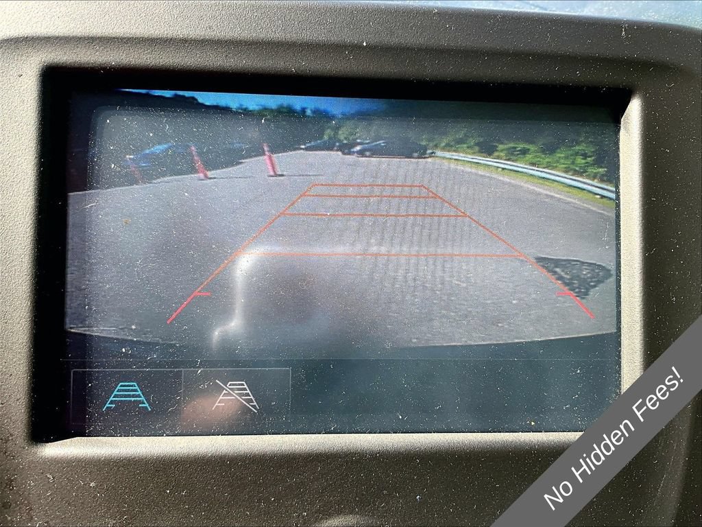 Used 2018 Chevrolet Equinox LT FWD image 18