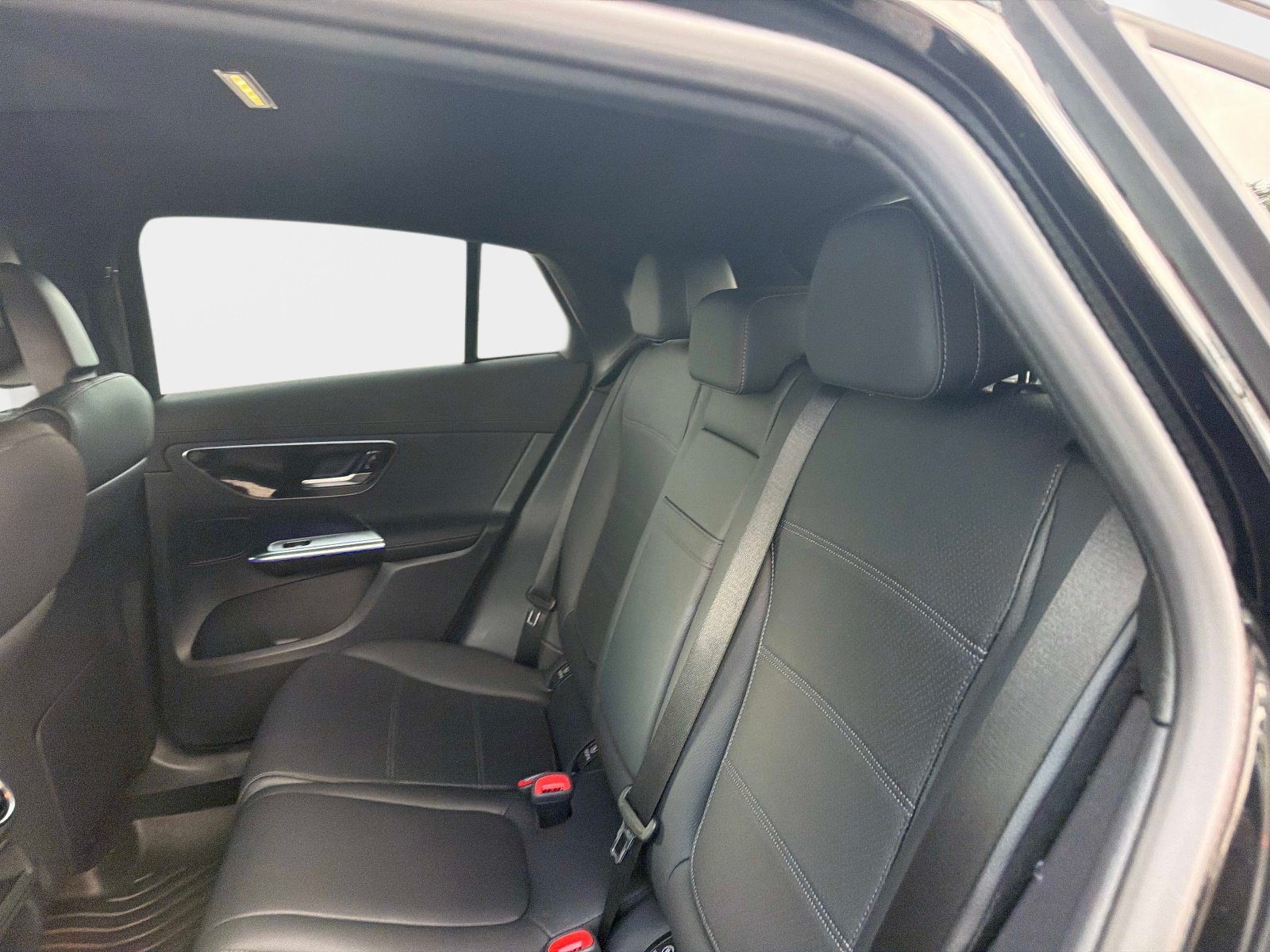 Certified 2026 Mercedes-Benz GLC 300 4MATIC image 15
