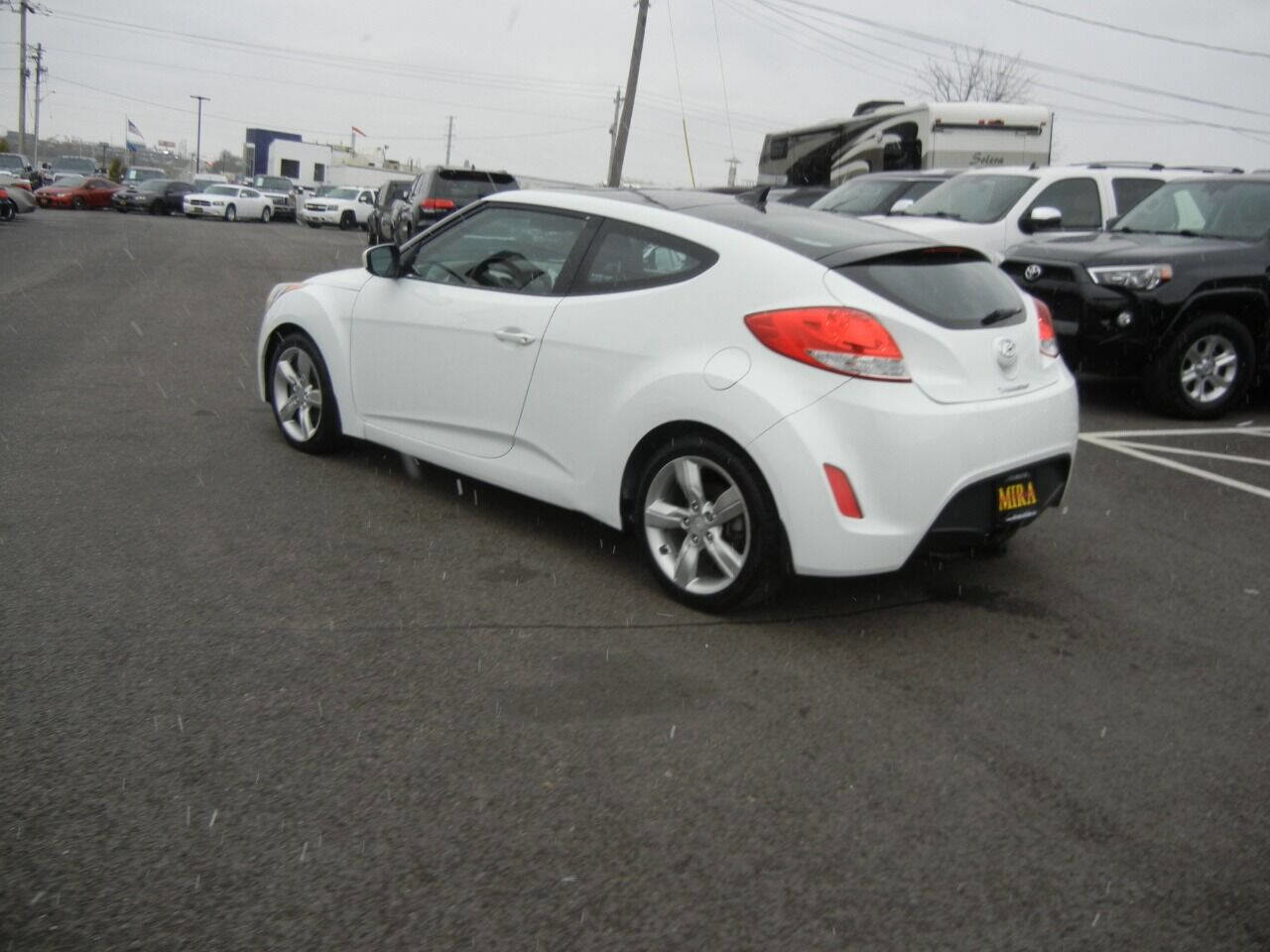 Used 2013 Hyundai Veloster image 51