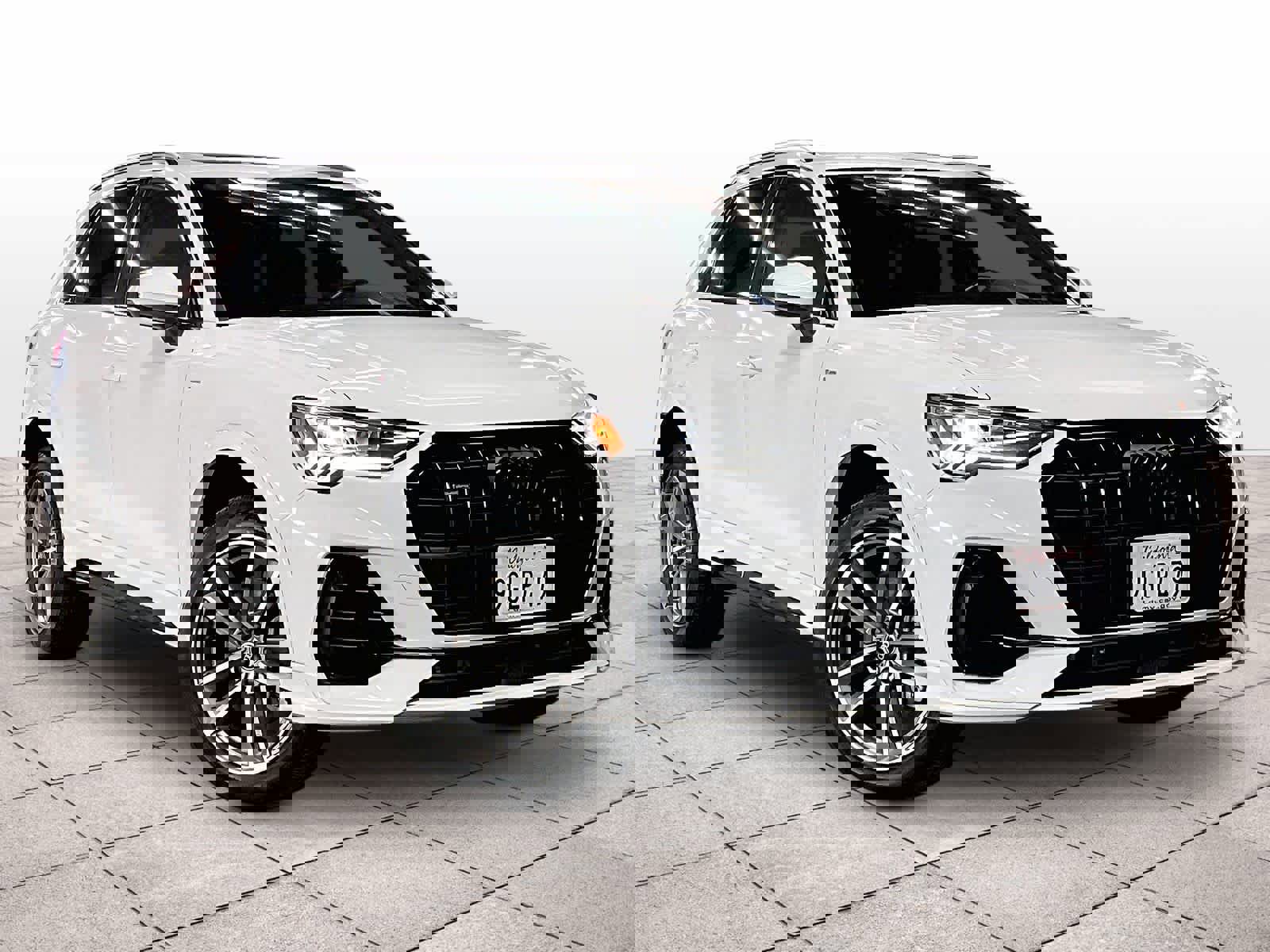 Certified 2023 Audi Q3 2.0T Premium w/ Black Optic Sport Package image 2