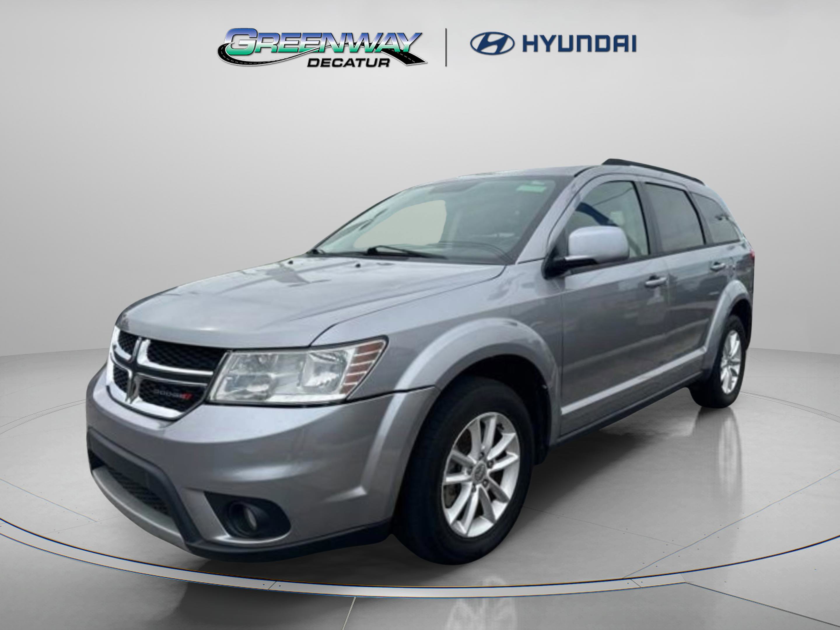 Used 2017 Dodge Journey SXT w/ Premium Group FWD image 3